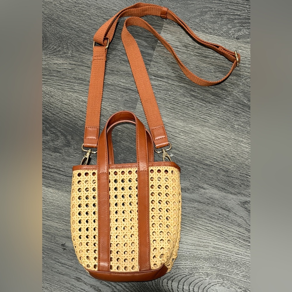 Stylish Tan and Cream Women's Bag